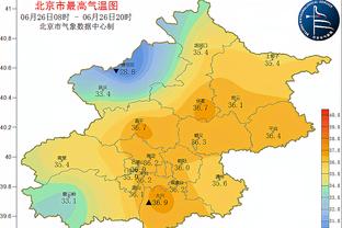 老秀很秀！小海梅-哈克斯16中8 贡献19分7篮板3助攻1抢断